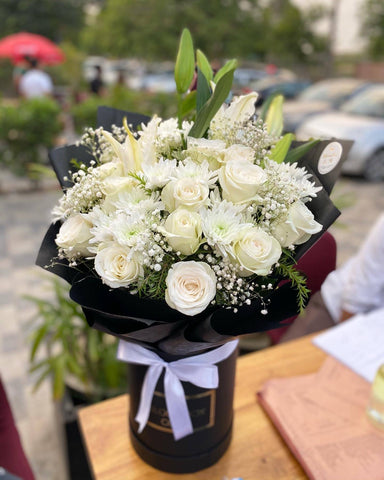 Florist Choice White Bouquet Hatbox